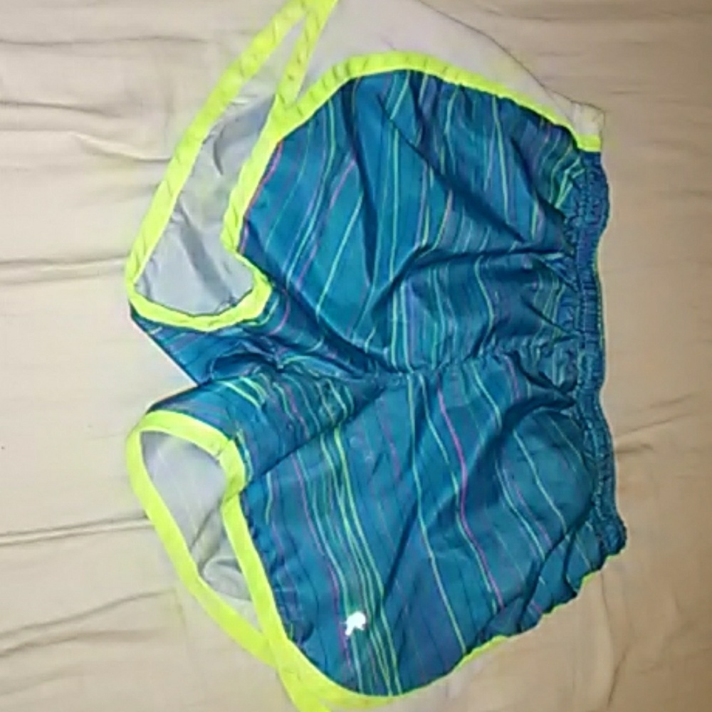 Running shorts
